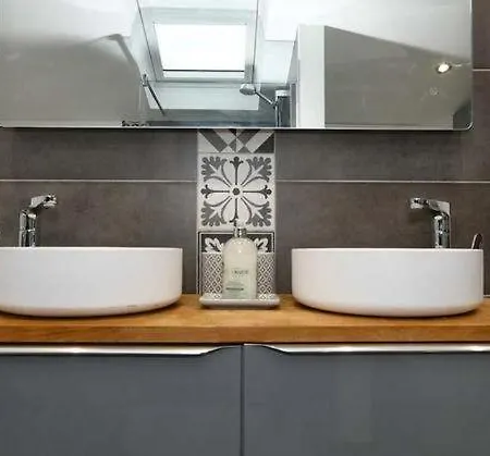Nyaraló Rydal House - Location And Stylish Interiors *