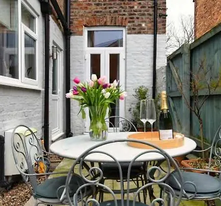 Rydal House - Location And Stylish Interiors Ferienhaus Filey