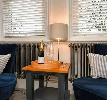 Rydal House - Location And Stylish Interiors * Filey