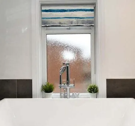 Rydal House - Location And Stylish Interiors